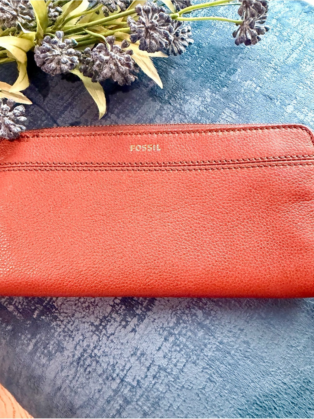 Fossil Brown Leather Zip-Around Leather Wallet Women Wallet